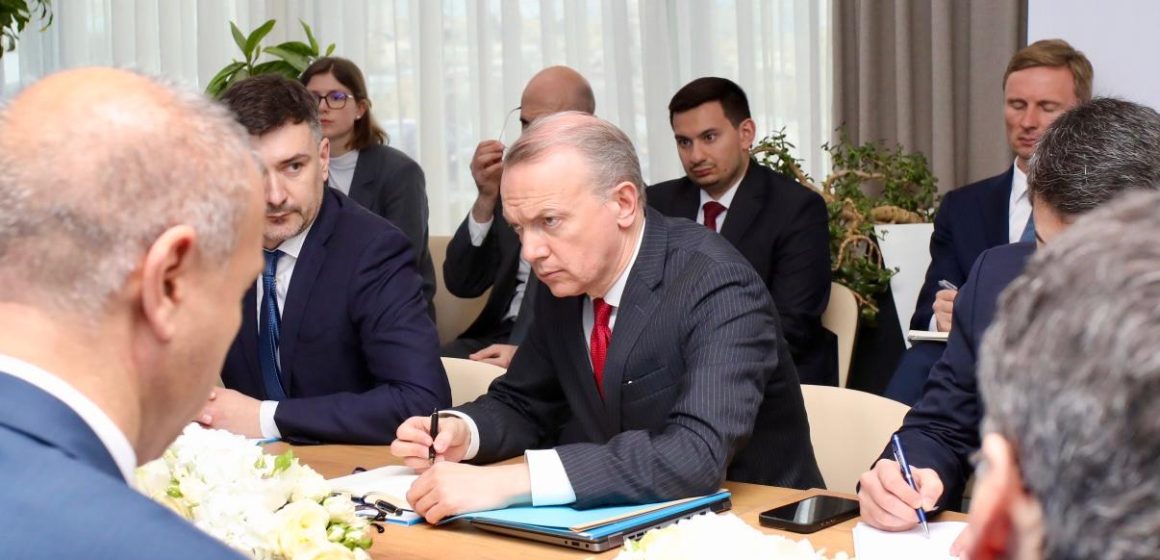 “Dənizdə külək enerjisindən istifadənin inkişafı” mövzusunda Azərbaycan-Avropa İttifaqı dəyirmi masası keçirilib