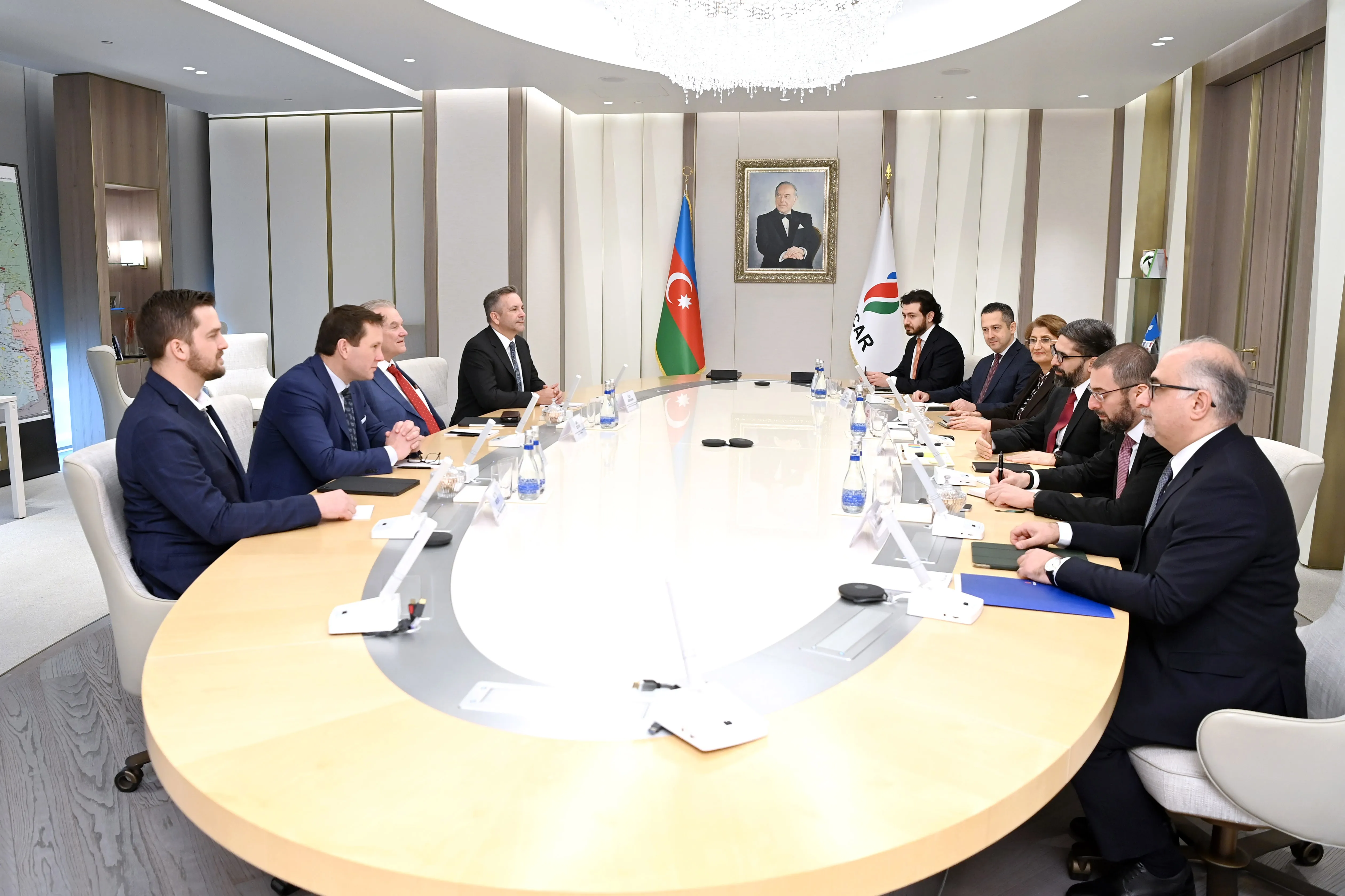  SOCAR ilə “Gran Tierra Energy Inc.” arasında Quba-Xəzəryanı regionunun perspektiv sahəsi üzrə Kəşfiyyat, İşlənmə və Hasilatın Pay Bölgüsü Sazişi imzalanıb