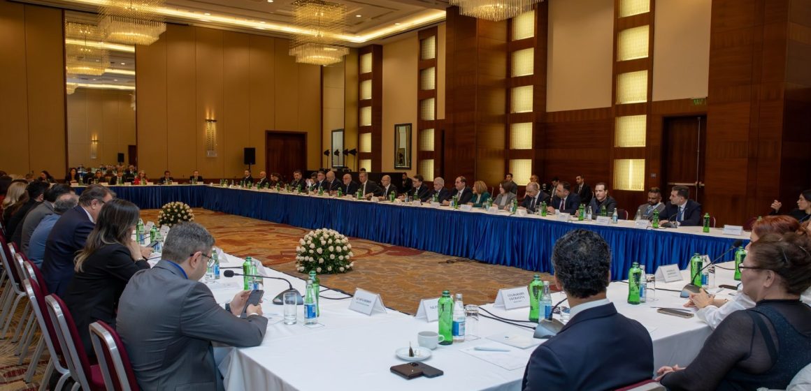  ABŞ Ticarət Palatasının biznes missiyası çərçivəsində enerji əməkdaşlığı müzakirə edilib