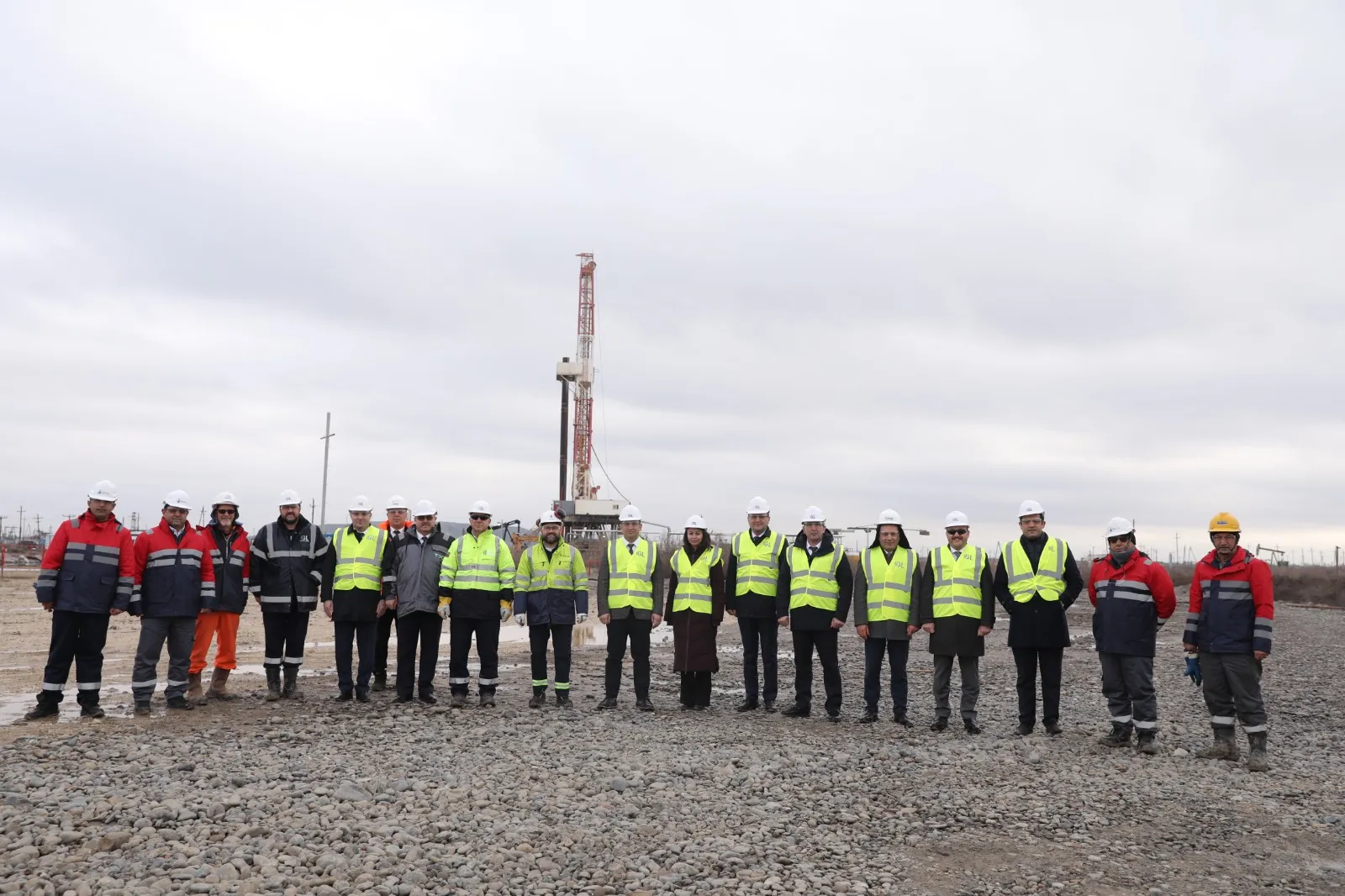  “Kürsəngi” və “Qarabağlı” neft yataqlarını əhatə edən RKİHPB Sazişi üzrə rəhbər komitənin növbəti iclası keçirilib