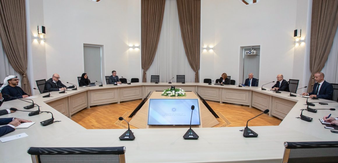 Energetika naziri “Masdar” şirkətinin baş icraçı direktoru ilə görüşüb