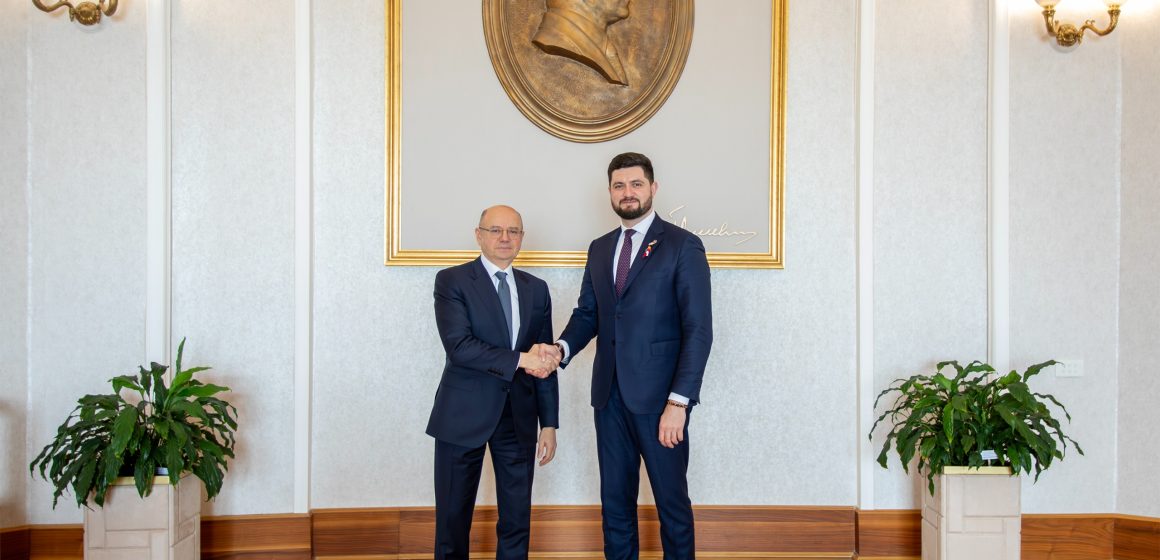 Energetika naziri moldovalı həmkarı və “TAP AG”nin rəhbəri ilə müzakirələr aparıb