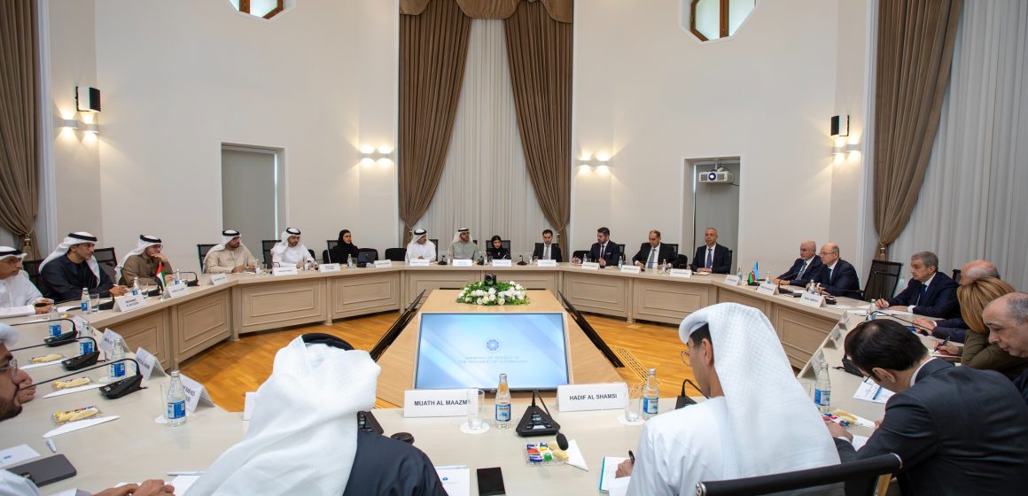  Azərbaycan-BƏƏ enerji tərəfdaşlığının inkişafı müzakirə edilib