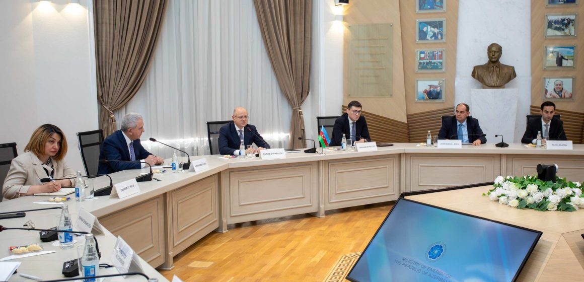  Energetika naziri İordaniya Haşimilər Krallığı Nümayəndələr Palatasının nümayəndə heyəti ilə görüşüb